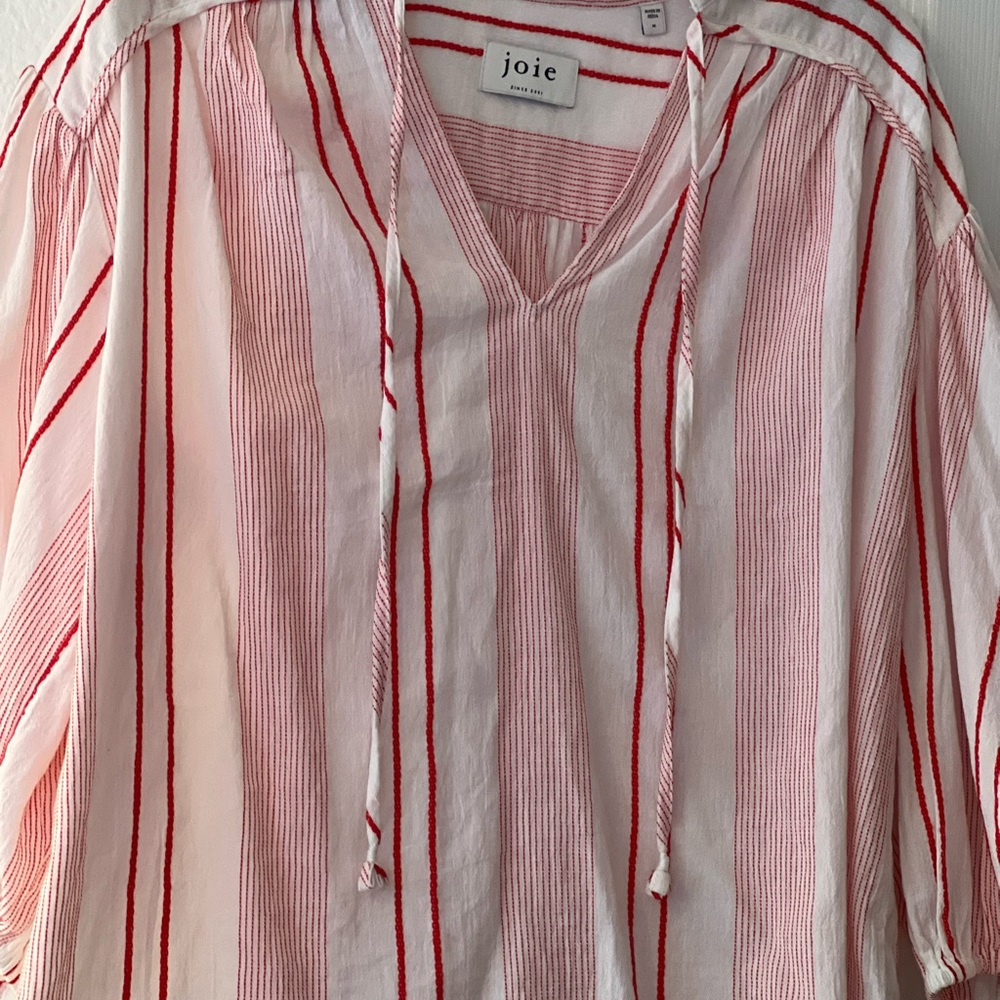 Cute casual top.